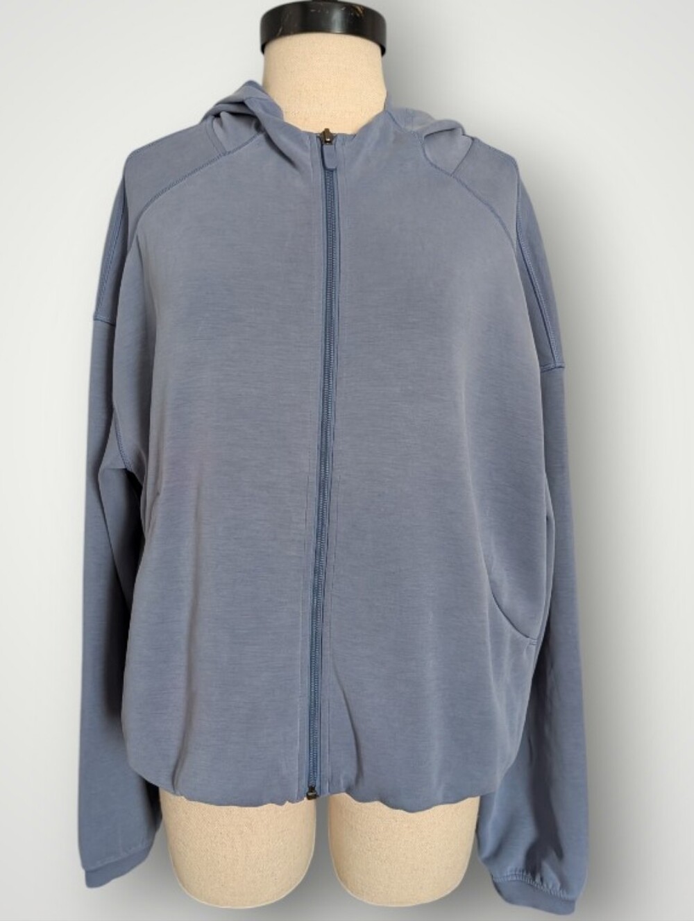 Lululemon Softstreme Full Zip Hoodie - Picture 11 of 11